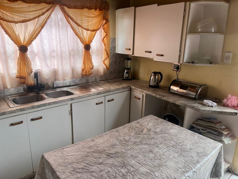 2 Bedroom Property for Sale in Kwa Nobuhle Eastern Cape